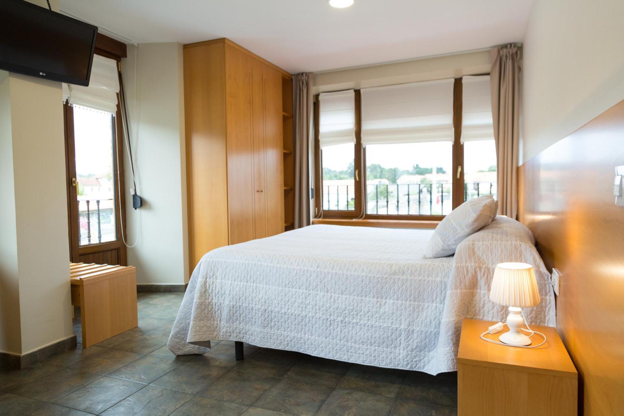 Apartamentos Playa De Cóbreces エクステリア 写真